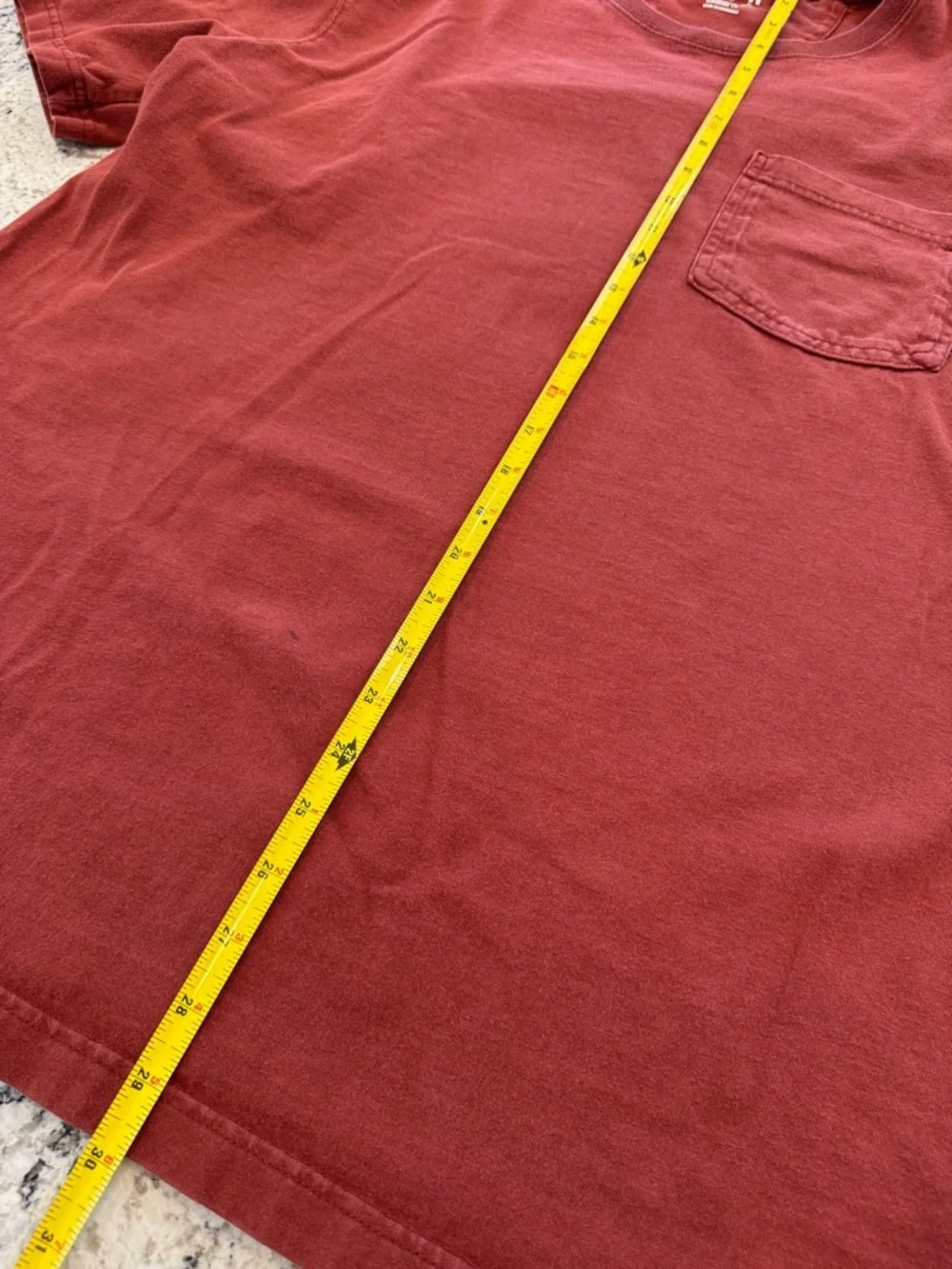 Duluth Trading Co Longtail Tee Men’s L Rust Red Pocket T-Shirt Standard Fit